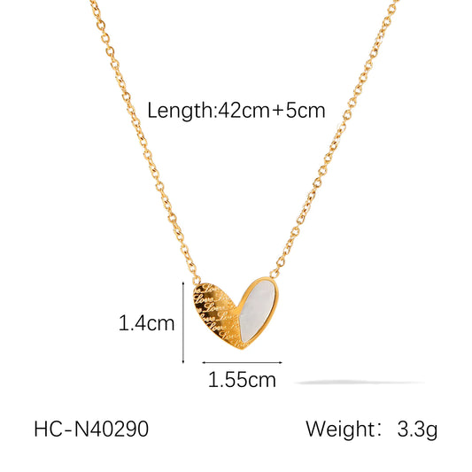 Amour Shell Heart Necklace